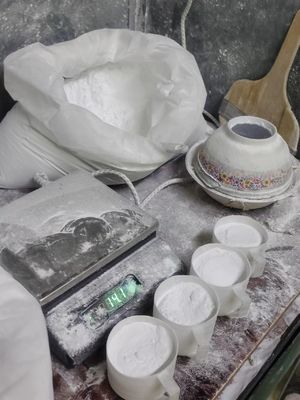 थोक 99.8% शुद्धता मेलामाइन राल पाउडर सीएएस 108-78-1 यूएफ 1 पी गैर विषैले