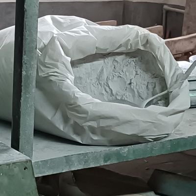 व्हाइट मेलामाइन यूरिया फॉर्मलाडेहाइड राल पाउडर कच्चा माल रासायनिक ग्रेड: