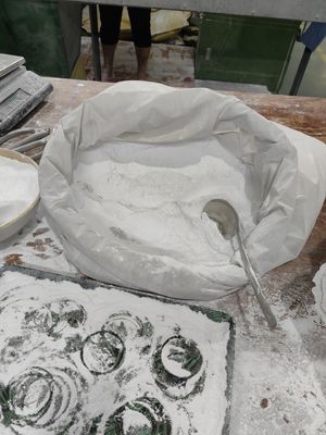 एसवाई मेलामाइन यूरिया फॉर्मलाडेहाइड राल पाउडर 99.8% कैस 108-78-1