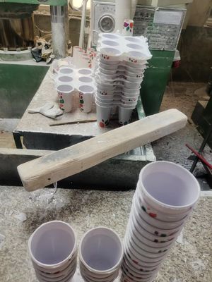 मेलामाइन टेबलवेव के लिए 25 किग्रा / बैग यूरिया फॉर्मलाडेहाइड राल पाउडर औद्योगिक ग्रेड: