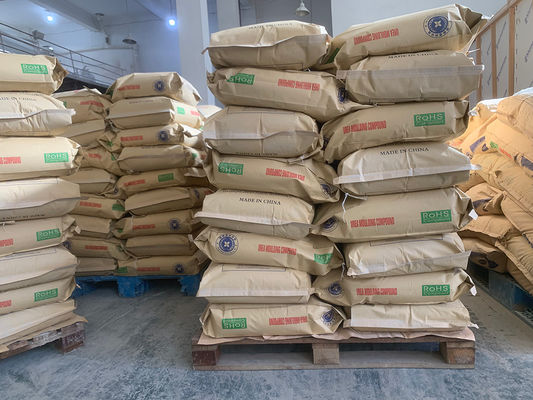 सजावटी पैनल मेलामाइन ग्रैन्यूल्स बनाना 1.47g/Cm3 घनत्व