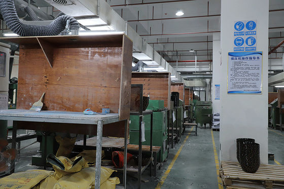 कम फॉर्मेल्डिहाइड सामग्री के साथ गर्मी प्रतिरोधी मेलामाइन मोल्डिंग पाउडर