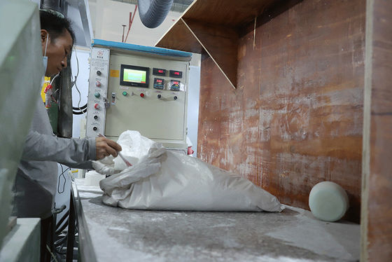 कैस 108-78-1 अमीनो मोल्डिंग प्लास्टिक यौगिक गैर विषैले बिना गंध