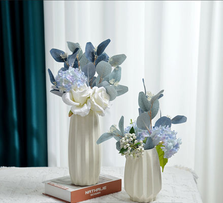 आधुनिक टेबल रैक लिविंग रूम बाथरूम के लिए चिकनी छोटी सिरेमिक फूलदान