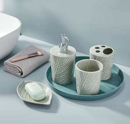 टिकाऊ बाथरूम काउंटर सेट 4pcs हैंड पंप साबुन डिस्पेंसर