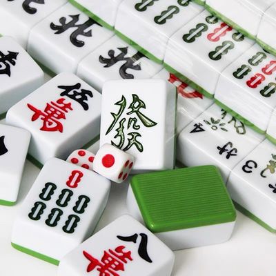 प्लास्टिक शौचालय कवर सामग्री यूरिया मोल्डिंग यौगिक राल ए 1